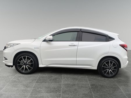 2018 Honda Vezel - photo 2
