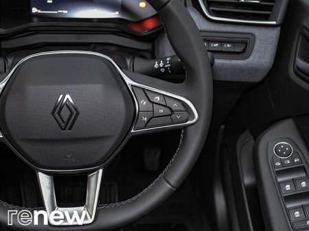 2024 Renault Clio - photo 23