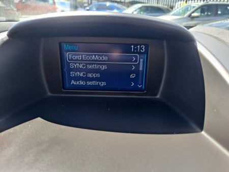 2017 Ford Fiesta - photo 26