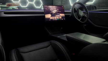 2024 Tesla Model 3 - photo 32