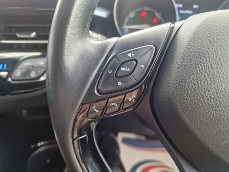 2022 Toyota C-HR - photo 9