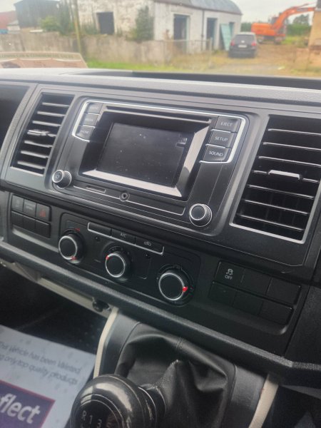 2020 Volkswagen Transporter - photo 15