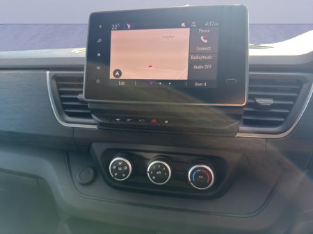 2023 Renault Trafic - photo 12