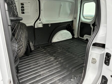 2020 Renault Kangoo - photo 15