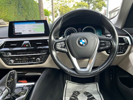 2017 BMW 5-Series - photo 15