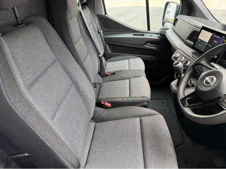 2026 Nissan Interstar - photo 16