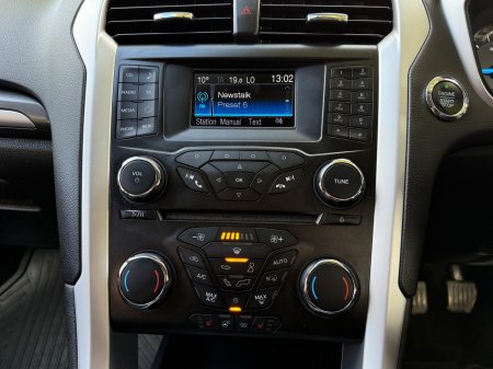 2017 Ford Mondeo - photo 17