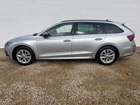 2021 Skoda Octavia - photo 17