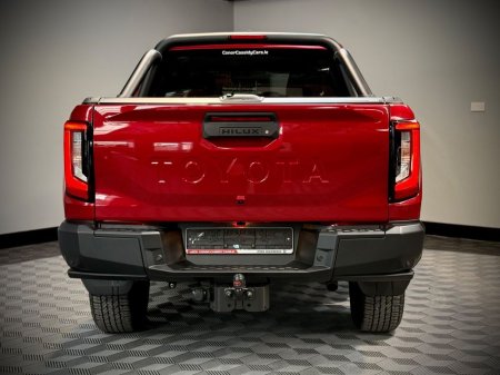 2026 Toyota Hilux - photo 6