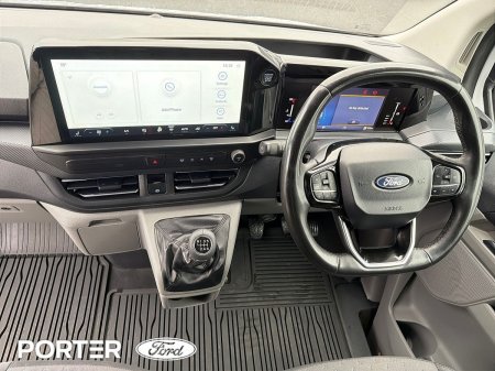 2024 Ford Transit Custom - photo 2