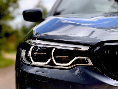 2017 BMW 5-Series - photo 36