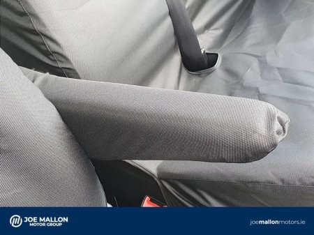 2026 Renault Trafic - photo 32