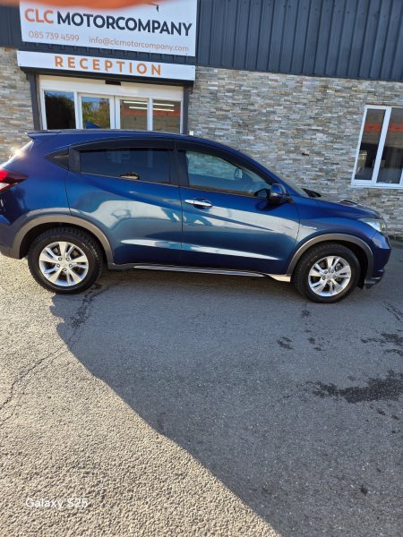 2016 Honda Vezel - photo 2