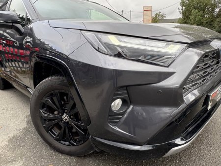 2024 Toyota RAV4 - photo 9