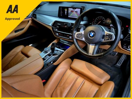 2019 BMW 5-Series - photo 19