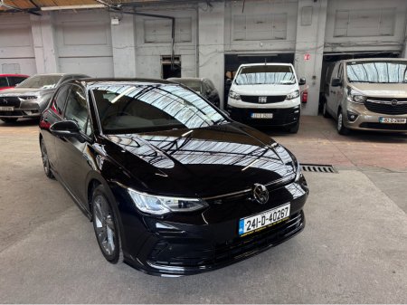 2024 Volkswagen Golf - photo 23