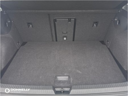 2025 Volkswagen Golf - photo 8