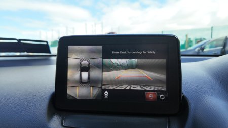 2018 Mazda Demio - photo 10