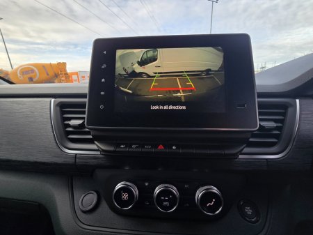 2026 Renault Trafic - photo 11