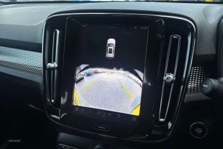 2025 Volvo XC40 - photo 13