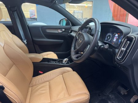 2022 Volvo XC40 - photo 13