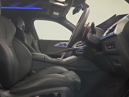 2025 BMW XM - photo 12