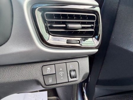 2020 Kia Rio - photo 26