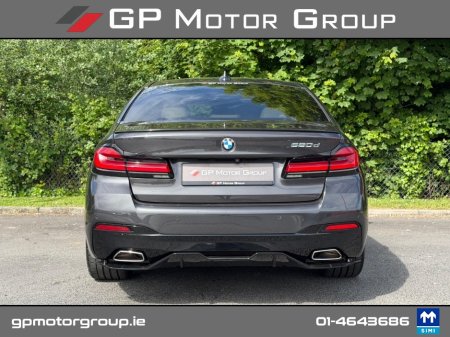 2021 BMW 5-Series - photo 11