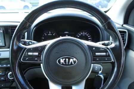 2020 Kia Sportage - photo 14