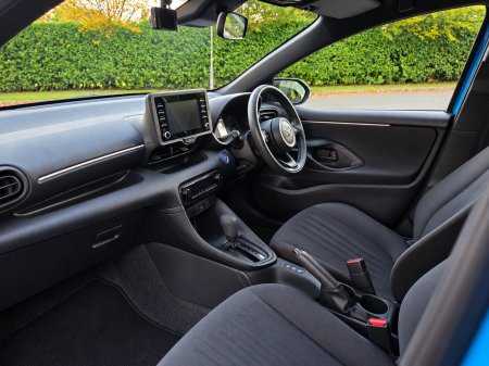 2023 Toyota Yaris - photo 26