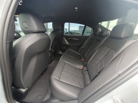 2026 BMW 5-Series - photo 22