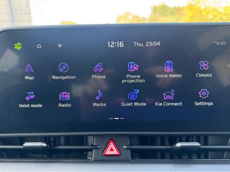 2025 Kia Sportage - photo 21