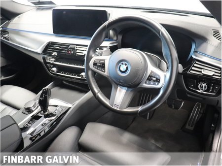 2023 BMW 5-Series - photo 5