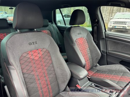 2020 Volkswagen Golf - photo 11