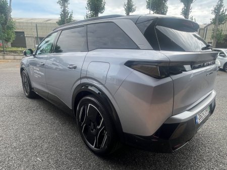 2026 Peugeot 5008 - photo 2