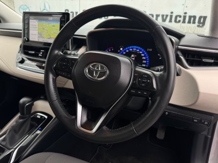2020 Toyota Corolla - photo 11