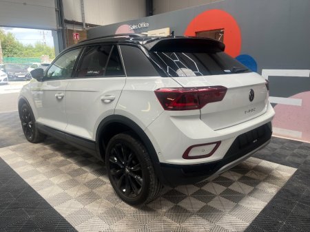 2024 Volkswagen T-Roc - photo 5