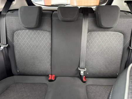 2019 Ford Fiesta - photo 18