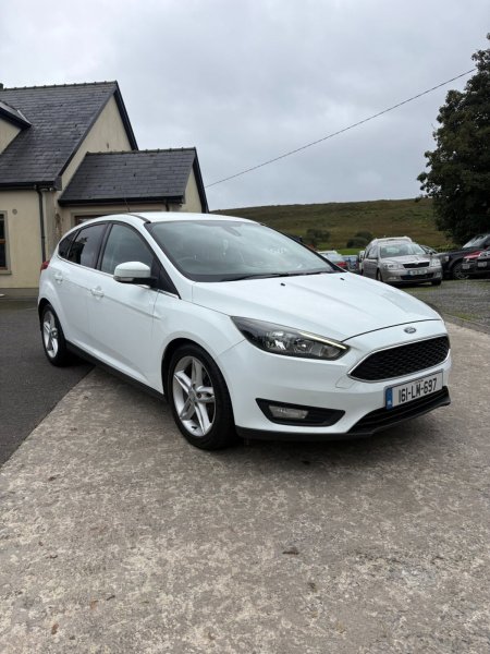 2016 Ford Focus - photo 4