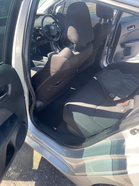 2023 Toyota Prius - photo 8
