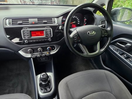 2016 Kia Rio - photo 18