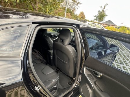 2018 Volvo V40 - photo 20