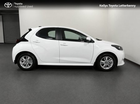 2026 Toyota Yaris - photo 3