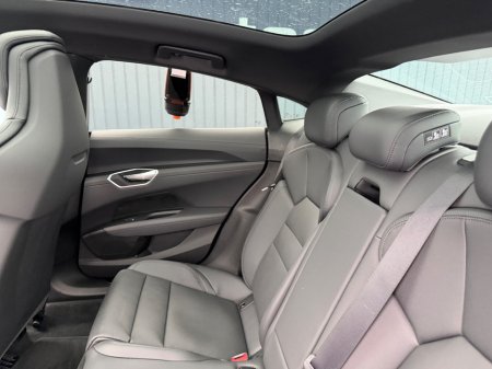 2022 Audi e-tron GT quattro - photo 48