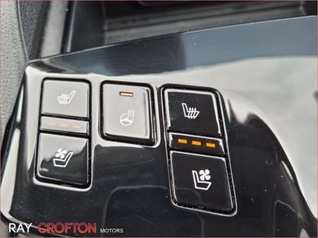 2025 Kia Sportage - photo 16