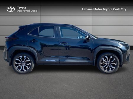 2024 Toyota Yaris Cross - photo 3