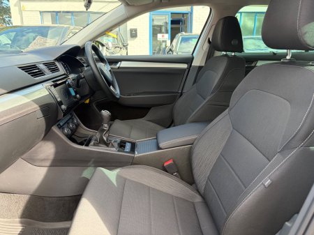 2015 Skoda Superb - photo 4