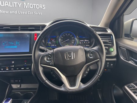 2016 Honda Grace - photo 12