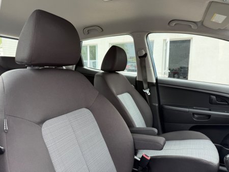 2014 Kia Venga - photo 12
