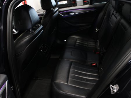 2019 BMW 5-Series - photo 34